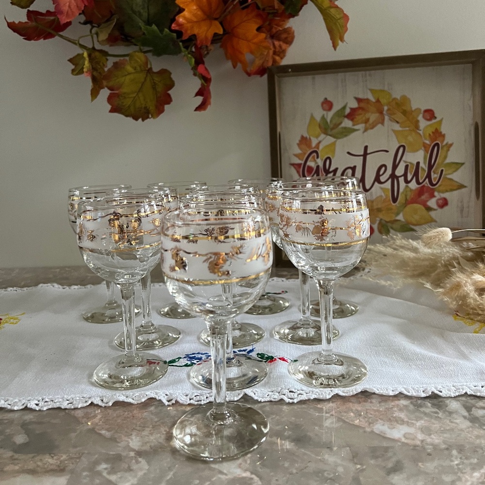 Vintage Set of 11 MCM Libbey Glass Wine Stems